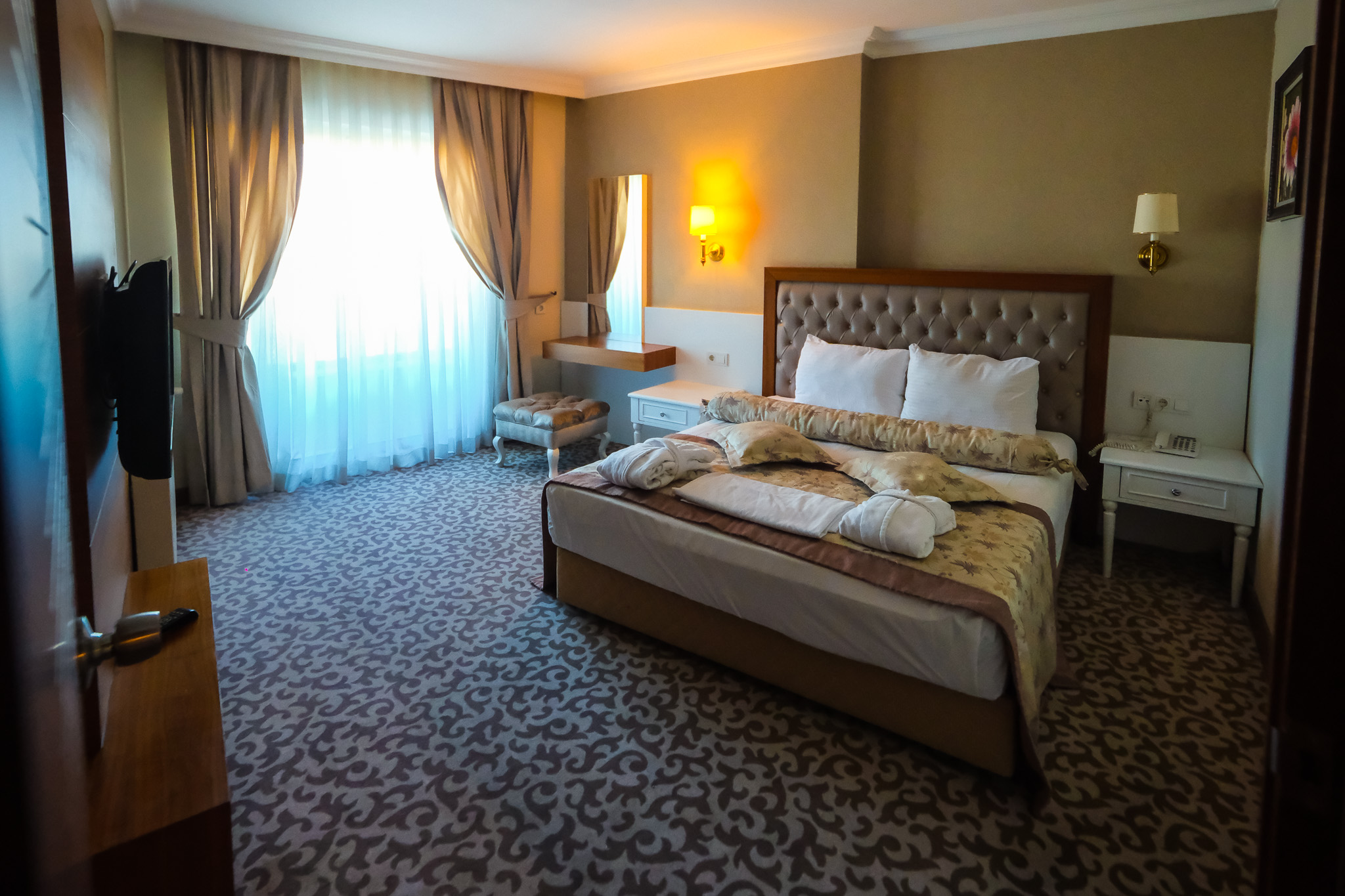 Corner Suite